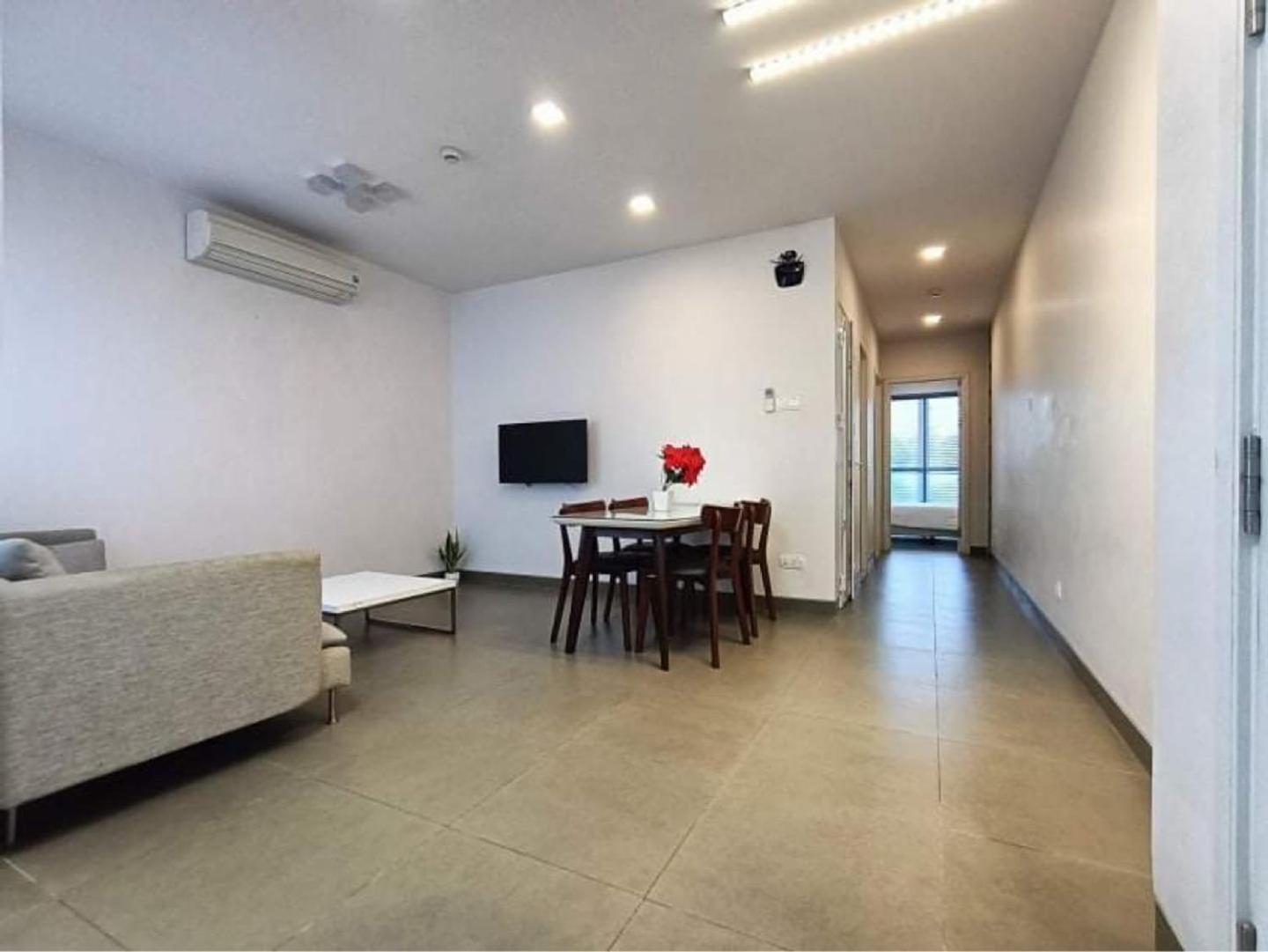 Glenwood Suites Хошимин Экстерьер фото
